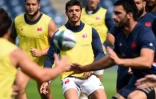 Le jeune Romain Ntamack à l'entraînement du XV de France à Murrayfield, le 23 août 2019, peut être pressenti à l'ouverture contre l'Italie