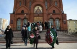 Service funèbre à Kemerovo, en Sibérie, pour les victime de l'incendie meurtrier, le 28 mars 2018 