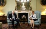 Le Premier ministre britannique Boris Johnson et son homologue écossaise Nicola Sturgeon le 29 juillet 2019 à Edimbourg 