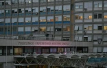 Vue de l'hôpital Gemelli à Rome, où le pape François est hospitalisé pour une bronchite, le 15 février 2025 