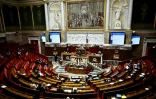 La proposition de loi redéfinit l'article du code pénal portant sur l'ensemble des agressions sexuelles, dont le viol