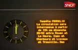 Message d'information de la SNCF en gare du Havre alors que le nord de la France fait face à la tempête Franklin, le 20 février 2022