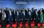 Photo de famille des participants à la conférence internationale "Paix et sécurité au Moyen-Orient", le 13 février 2019 à Varsovie, en Pologne