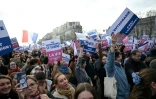 Manifestation d'opposants à la future loi fin de vie lors d'une "marche pour la vie" organisée chaque année par des militants s'inscrivant dans les rangs catholiques conservateurs, le 18 janvier 2026 à Paris
