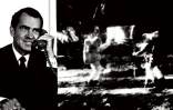 Le président des Etats-Unis Richard Nixon au téléphone depuis la Maison Blanche félicite les astronautes de la mission Apollo 11, le 21 juillet 1969