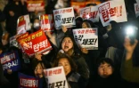 Manifestation pour réclamer le départ du président sud-coréen Yoon Suk Yeol, le 4 décembre 2024 à Séoul