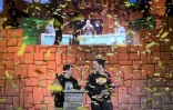 Les vainqueurs du tournoi du jeu vidéo Fortnite - le Canadien NRG Zayt (D) et l'Américain Ghost SAF (G) -, le 3 mars 2019 à Katowice en Pologne 