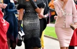 Le mannequin Naomi Campbell (g) arrive au mariage de la princesse Eugenie et de Jack Brooksbank Ă la chapelle St George Ă Windsor, le 12 octobre 2018