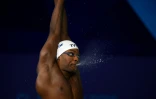 Le Français Mehdy Metella se prépare à disputer la finale du 100 m de l'Euro de natation à Glasgow, le 5 août 2018 