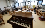 Une vue de l'atelier du Centre de formation de la facture d'orgue Ă Eschau, dans l'est de la France, le 5 septembre 2023