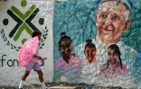 Un portrait du pape sur un mur du quartier de San Francisco à Carthagène, en Colombie, le 23 août 2017