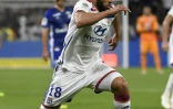 Le champion du monde de l'OL Nabil Fékir contre Strasbourg en Ligue 1, le 24 août 2018 à Décines-Charpieu, près de Lyon
