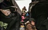 Des civils évacués du dernier réduit du groupe Etat islamique (EI) dans l'est de la Syrie, le 26 février 2019 dans la province de Deir Ezzor