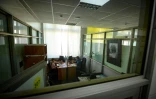 Des journalistes du journal indépendant russe Novaïa Gazeta dans les locaux de la rédaction à Moscou, le 24 mars 2021