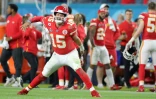 Le quarterback des Kansas City Chiefs Patrick Mahomes exulte après un touchdown face aux San Francisco 49ers lors du Super Bowl, le 2 février 2020 à Miami 