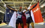 Les Français Aurel Manga (g) en bronze et Pascal Martinot-Lagarde en argent au 50 m haies de l'Euro de Glasgow le 3 mars 2019