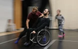 Des danseurs de la compagnie Candoco lors d'une répétion à Londres le 13 avril 2018