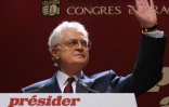 Lionel Jospin, alors Premier ministre, lors d'un congrès extraordinaire du parti socialiste le 24 février 2002 à Paris