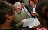 Jeudi 25 Octobre 2007
Claude Miller rencontre des jeunes passionés de cinema au lycée évariste de parny à saint-paul