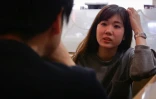 Nodoka Hyodose se confie à Takanobu Nishimoto de "Ossan Rental" à Tokyo, le 23 mai 2016