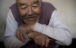 Meng Xianren, 84 ans, dont le mandchou est la langue maternelle, à Sanjiazi le 4 mai 2016