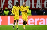 Jamie Bynoe-Gittens (g) et Marco Reus, auteurs de deux des trois buts de Dortmund face à l'AC Milan, le 29 décembre 2023 à San Siro