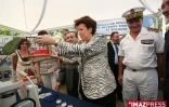 Lundi 3 décembre 2007

Le ministre de la santé Roselyne Bachelot en visite dans le sud de l'ile