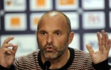 L'entraîneur de Toulouse Pascal Dupraz en conférence de presse après le match face Lyon, le 23 avril 2016 à Toulouse

