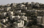 Des bâtiments résidentiels vidés de ses occupants après que l'armée israélienne a forcé des Palestiniens à évacuer le quartier d'Ein Deir Baha, dans la ville d'Hébron, en Cisjordanie occupée, le 24 octobre 2026 