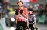 Le Néerlandais Thymen Arensman remporte la 19e étape du Tour de France, à La Plagne, le 25 juillet 2025