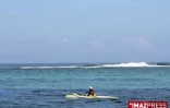 Samedi 22 Décembre 2007 - Rivière Noire (Maurice)

Le Réunionnais Josian Turpin tente la traversée à la rame entre Maurice et La Réunion