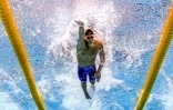 L'Américain Caeleb Dressel lancé vers la conquête du titre mondial du 100 m nage libre à Budapest, le 27 juillet 2017 