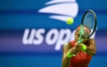 L'Américaine Coco Gauff face à la Biélorusse Aryna Sabalenka lors de la finale du simple féminin de l'US Open à New York le 9 septembre 2023