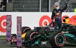 Le pilote Red Bull Max Verstappen après les qualifications du Grand-Prix du Qatar sur le circuit de Losail à Doha le 20 novembre 2021.