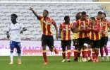 Les Lensois heureux après avoir marqué contre Reims, le 8 novembre 2020 à Lens