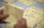 Des analystes ont attribué le recul de l'extrême droite au durcissement des politiques en matière de migration et de criminalité
