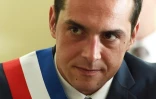 Le maire FN du Pontet Joris Hébrard le 6 juin 2015 à la mairie du Pontet