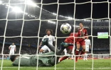 Le milieu sénégalais de Liverpool, Sadio Mané (c), buteur face au Real Madrid en finale de la Ligue des champions, à Kiev, le 26 mai 2018
