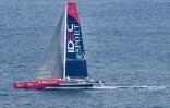 Le skipper français Françis Joyon (Idec Sport) au large du Cap Frehel, après le départ de la Route du Rhum, le 4 novembre 2018