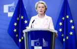 La présidente de la Commission européenne Ursula von der Leyen prononce un discours à Bruxelles, le 27 avril 2022