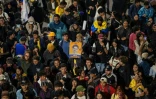 Une affiche du candidat de gauche Ivan Cepeda lors d'un rassemblement de protestation contre les résultats préliminaires du second tour de l'élection présidentielle à Bogota, en Colombie, le 21 juin 2026