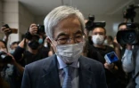 L'avocat hongkongais Martin sort du tribunal après une condamnation à de la prison avec sursis, à Hong Kong le 16 avril 2021