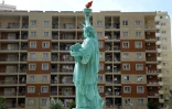Une réplique de la statue de la liberté dans un complexe hôtelier de Shengjin,  le 11 septembre 2021 en Albanie