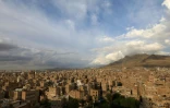 Vue générale de la capitale du Yémen, Sanaa, prise le 21 avril 2020