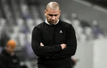 L'entraîneur de Troyes Patrick Kisnorbo, lors d'un match contre Toulouse, le 1er février 2023 au Stadium