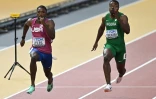 L'Américain Noah Lyles (g) lors des séries du 100 m des Mondiaux de Budapest, le 19 août 2023