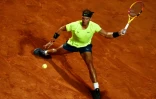 L'Espagnol Rafael Nadal face au Serbe Dusan Lajovic en 8e de finale du tournoi de Rome, le 18 septembre 2020
