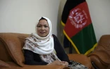Masooma Muradi (au c.), gouverneure de Daikundi, à Nili, capitale de cette province isolée de l'Afghanistan, le 11 mai 2016