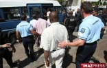 Mercredi 2 Avril 2007

le colonel bacar et ses hommes à leur arrivée au tribunal administratif