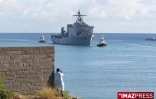 Vendredi 11 Avril 2008
Le bateau de guerre américain USS Ashland à son arrivée au port est